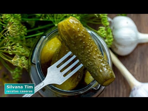 receta de pepinos en salmuera