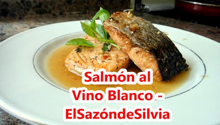 Receta de salmón al horno con limón y vino blanco