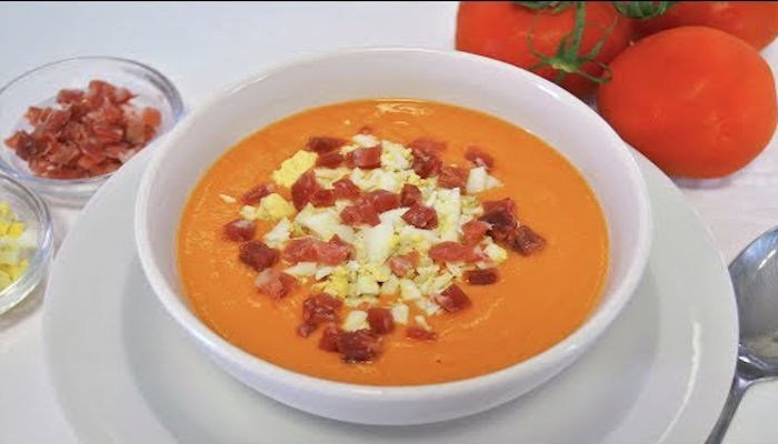 Receta de salmorejo jarote de pimiento rojo