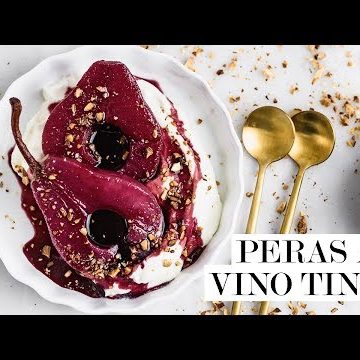 receta de peras al vino con crema de queso