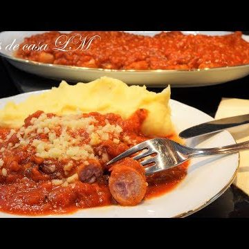 Receta de salchichas guisadas con tomate